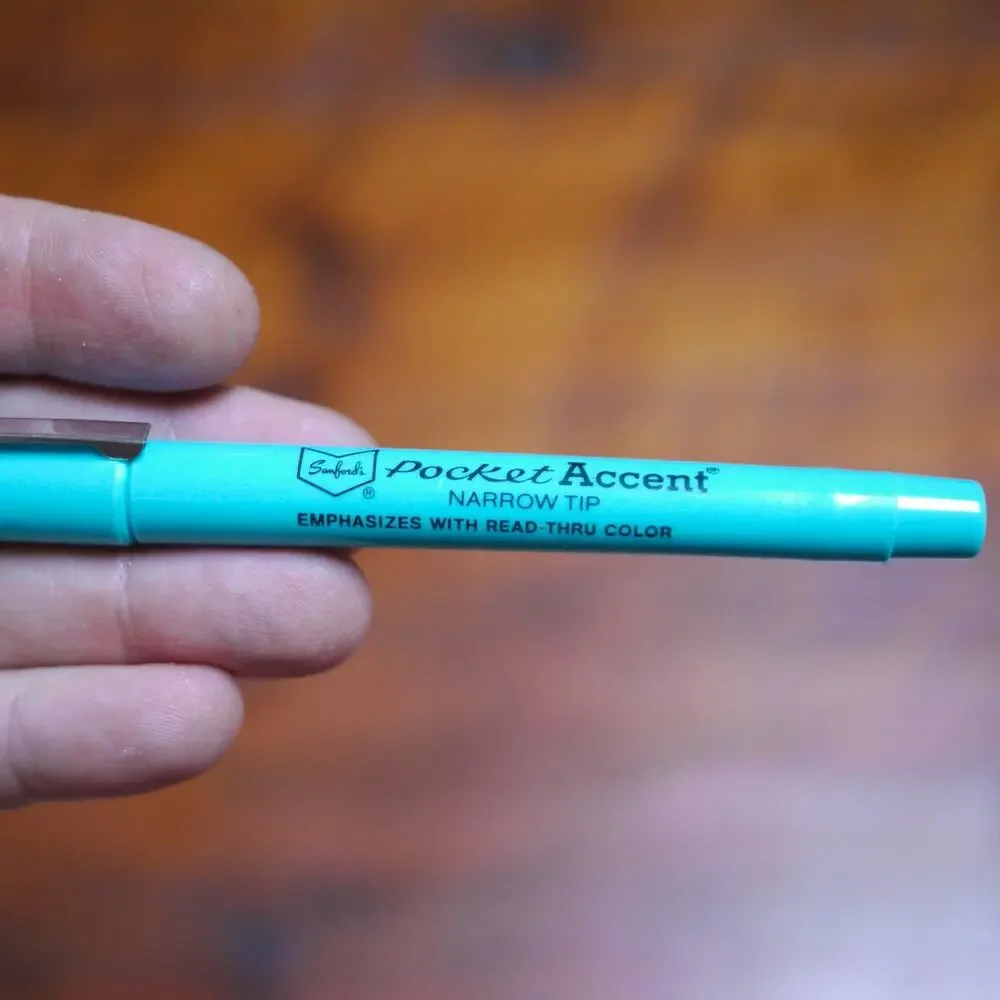 Lot of 12 NEW Vtg Sanford POCKET ACCENT Read Through BLUE Highlighter Markers